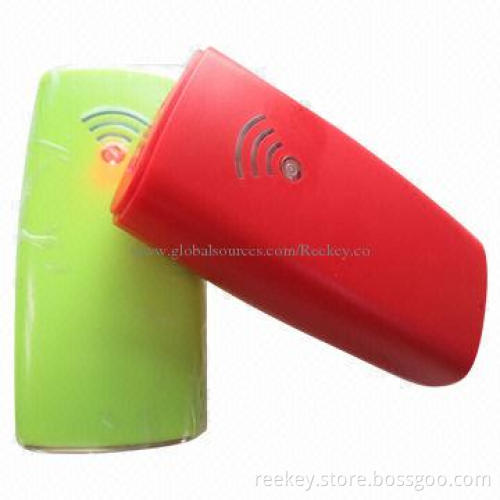 4G Wi-Fi Router with 5,600mAh Power Bank, Measures 100 x 48 x 30mm